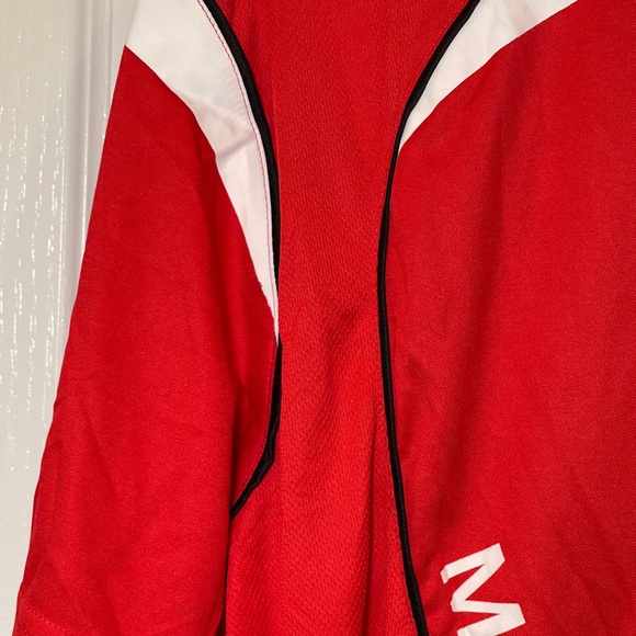 Manchester United Soccer Shirt Jersey - Picture 7 of 7